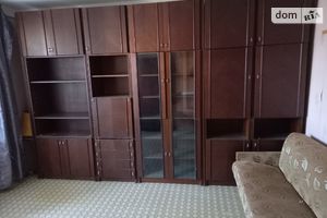 Сдается в аренду 1-комнатная квартира 31 кв. м в Черновцах