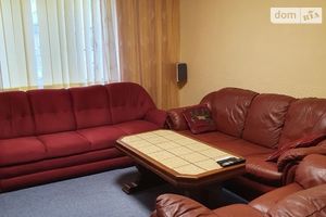 Продается 4-комнатная квартира 74 кв. м в Житомире