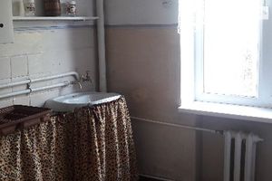 Продается 2-комнатная квартира 51 кв. м в Кривом Роге