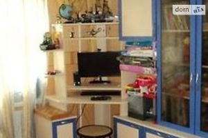 Продается 4-комнатная квартира 90 кв. м в Тернополе