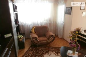 Продается 2-комнатная квартира 56 кв. м в Тернополе