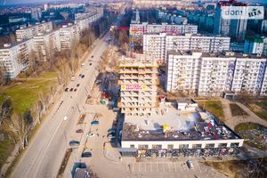 Продается 1-комнатная квартира 45.8 кв. м в Запорожье