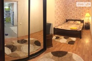 Сдается в аренду 2-комнатная квартира 45 кв. м в Запорожье