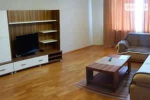 Сдается в аренду 3-комнатная квартира 118 кв. м в Киеве