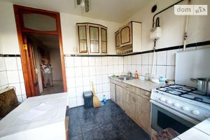 Здається в оренду 3-кімнатна квартира 70 кв. м у Чернівцях