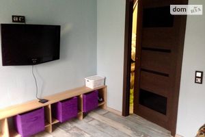 Продается 2-комнатная квартира 65 кв. м в Киево-Святошинске