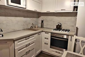 Продается 2-комнатная квартира 52 кв. м в Запорожье
