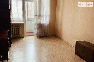 Продается 3-комнатная квартира 70 кв. м в Днепре
