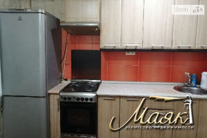 Продается 2-комнатная квартира 52 кв. м в Запорожье