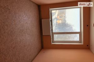 Продается помещения свободного назначения 1008 кв. м в 3-этажном здании