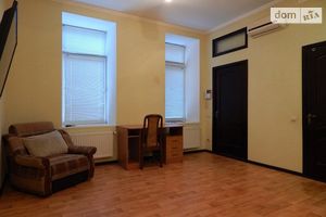 Сдается в аренду 1-комнатная квартира 39 кв. м в Харькове