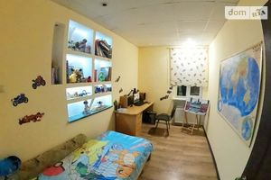 Продается 5-комнатная квартира 200 кв. м в Днепре