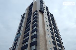 Продается 3-комнатная квартира 78.18 кв. м в Харькове