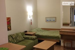 Сдается в аренду 1-комнатная квартира 28 кв. м в Львове