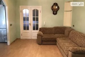 Продается 4-комнатная квартира 123 кв. м в Днепре