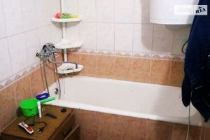 Продается 3-комнатная квартира 64 кв. м в Липовце