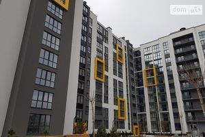 Продається 2-кімнатна квартира 73.8 кв. м у Хмельницькому