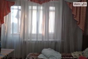 Сдается в аренду 3-комнатная квартира 68 кв. м в Ровно