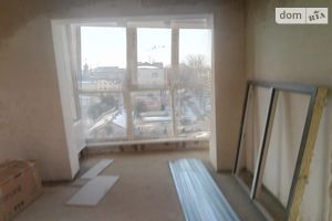 Продається 2-кімнатна квартира 65 кв. м у Тернополі