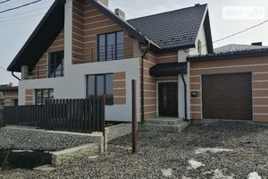 Продається будинок 2 поверховий 137 кв. м з мансардою