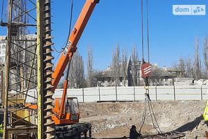 Продается 2-комнатная квартира 76.25 кв. м в Херсоне