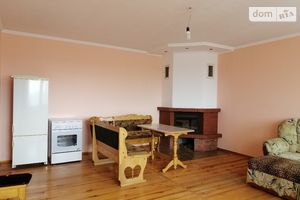 Продается 3-комнатная квартира 127.9 кв. м в Тернополе
