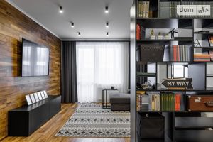 Продается 2-комнатная квартира 82 кв. м в Львове