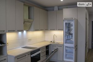 Здається в оренду 1-кімнатна квартира 35 кв. м у Києві