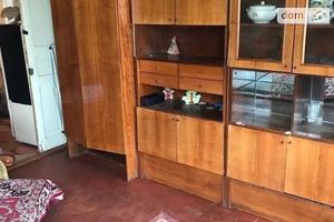 Продается 2-комнатная квартира 56 кв. м в Днепре