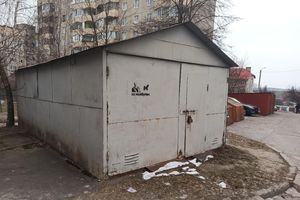 Продается отдельно стоящий гараж под легковое авто на 28 кв. м