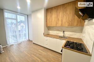 Продается 1-комнатная квартира 40 кв. м в Ирпене