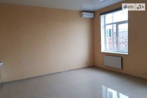 Здається в оренду офіс 28 кв. м в бізнес-центрі