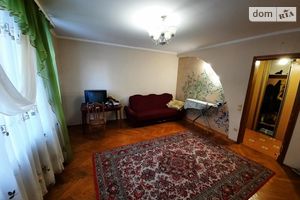 Продается 3-комнатная квартира 72.4 кв. м в Львове