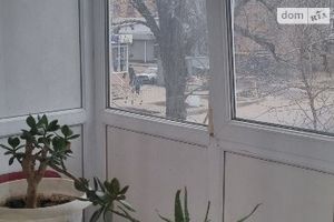Продається 3-кімнатна квартира 52.5 кв. м у Миколаєві