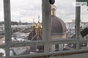 Продается 1-комнатная квартира 40.5 кв. м в Тернополе