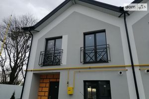 Продается дом на 2 этажа 117 кв. м с мансардой