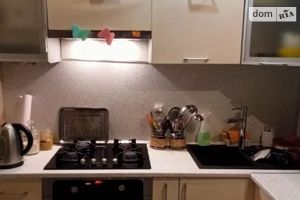 Продается 3-комнатная квартира 56 кв. м в Днепре