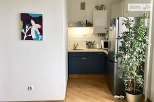 Продается 2-комнатная квартира 49.3 кв. м в Ирпене