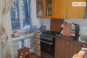 Продається 2-кімнатна квартира 45 кв. м у Дніпрі
