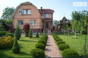 Продається будинок 3 поверховий 202 кв. м з каміном