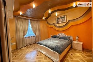 Здається в оренду 3-кімнатна квартира 104 кв. м у Львові