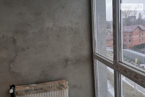 Продается 3-комнатная квартира 89 кв. м в Ивано-Франковске