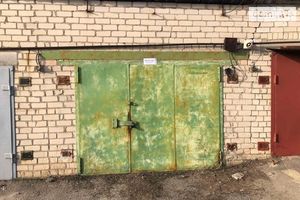 Продается бокс в гаражном комплексе под легковое авто на 24 кв. м