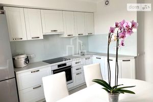 Сдается в аренду 2-комнатная квартира 73 кв. м в Киеве