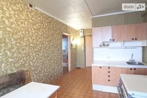 Продается 1-комнатная квартира 38 кв. м в Днепре