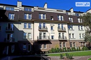 Продается 2-комнатная квартира 75 кв. м в Одессе