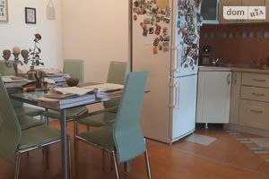 Продается 3-комнатная квартира 145 кв. м в Одессе