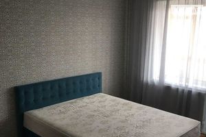 Сдается в аренду 1-комнатная квартира 35 кв. м в Киеве