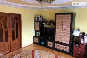 Продается 2-комнатная квартира 51 кв. м в Тернополе