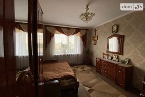 Продается 2-комнатная квартира 64 кв. м в Виннице